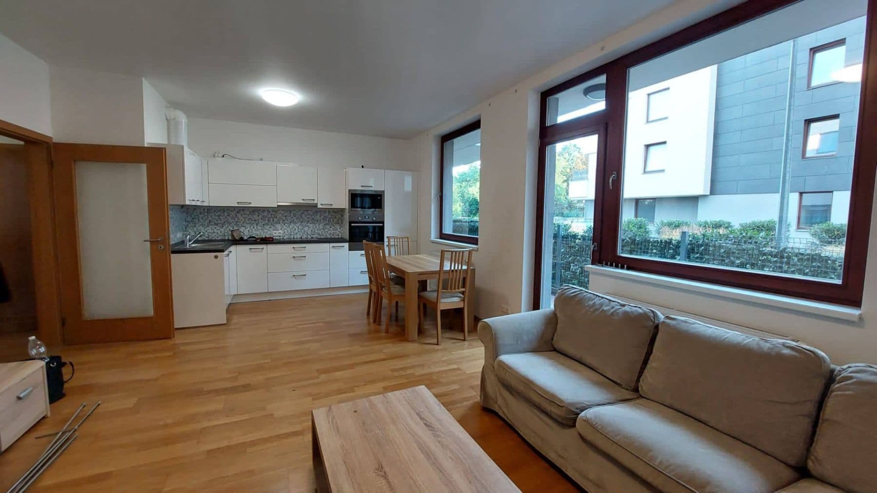 Predaj bytu 2-izbový 58 m², Pod Dvorem, Praha, Praha Predaj bytu 2-izbový 58 m², Pod Dvorem, Praha, Praha