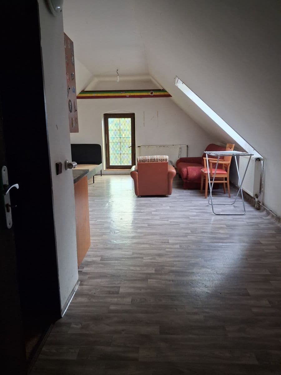 Prenájom bytu 1-izbový 35 m², Loučenská, Vlkava, Středočeský kraj Prenájom bytu 1-izbový 35 m², Loučenská, Vlkava, Středočeský kraj