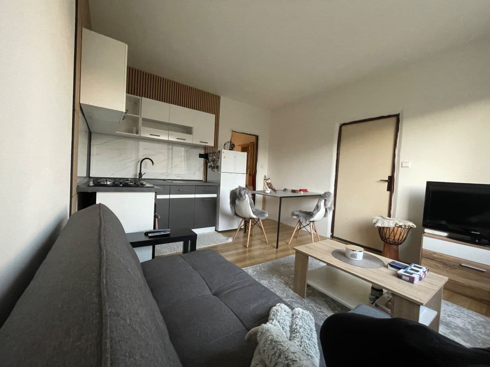 Predaj bytu 1-izbový 39 m², Záhonok, Zvolen, Banskobystrický kraj Predaj bytu 1-izbový 39 m², Záhonok, Zvolen, Banskobystrický kraj