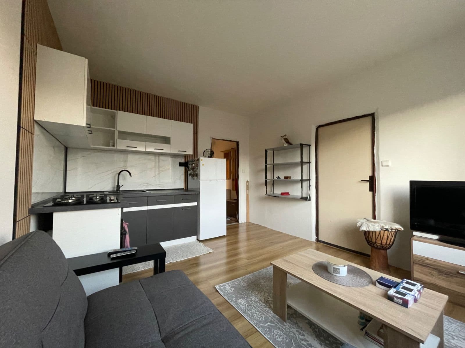 Predaj bytu 1-izbový 39 m², Záhonok, Zvolen, Banskobystrický kraj Predaj bytu 1-izbový 39 m², Záhonok, Zvolen, Banskobystrický kraj