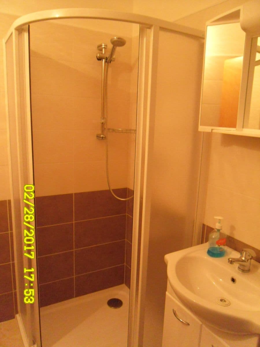 Prenájom bytu 1-izbový 44 m², Pobočná, Praha, Praha Prenájom bytu 1-izbový 44 m², Pobočná, Praha, Praha