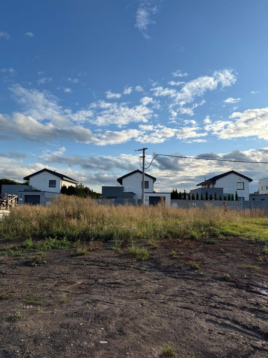 Predaj pozemku 820 m², Bořanovice, Středočeský kraj Predaj pozemku 820 m², Bořanovice, Středočeský kraj