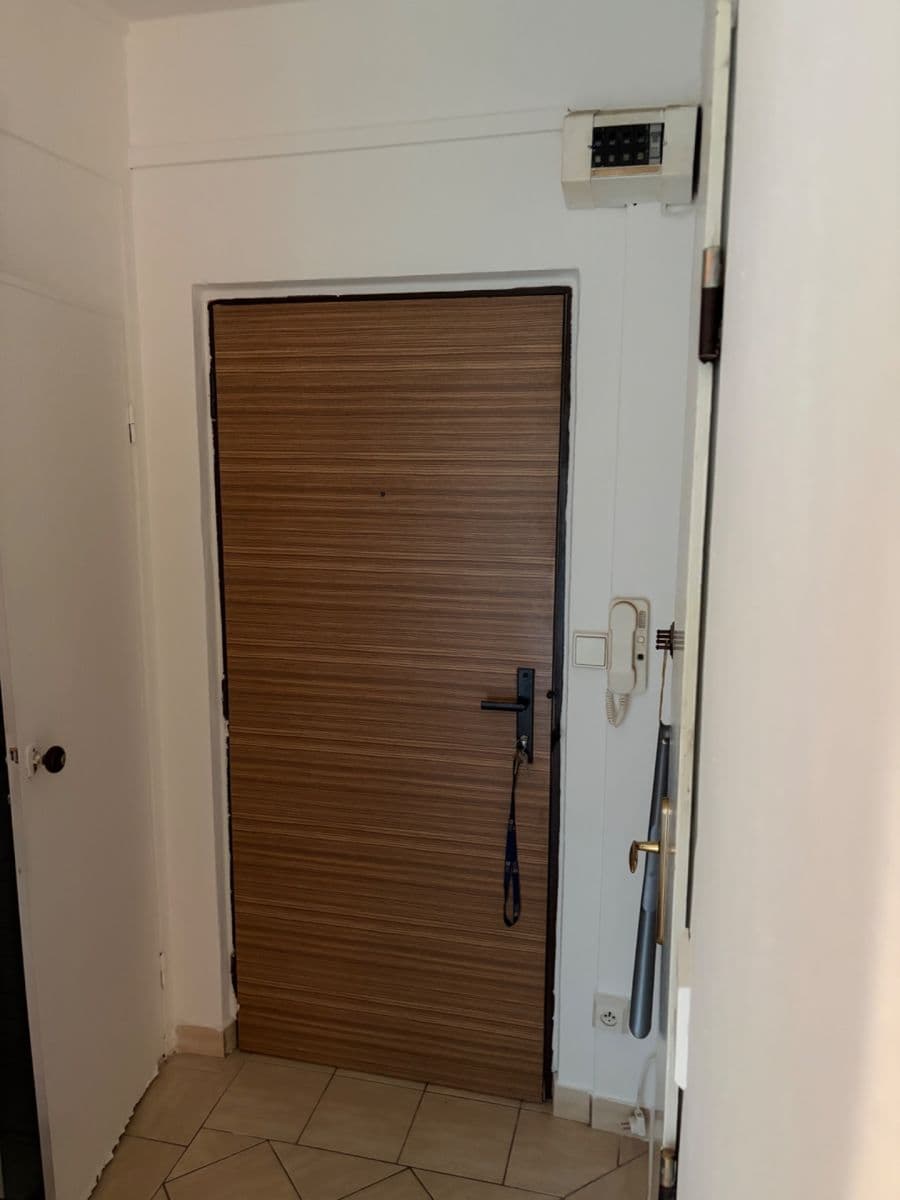 Prenájom bytu 3-izbový 84 m², Mánesova, Trutnov, Královéhradecký kraj Prenájom bytu 3-izbový 84 m², Mánesova, Trutnov, Královéhradecký kraj