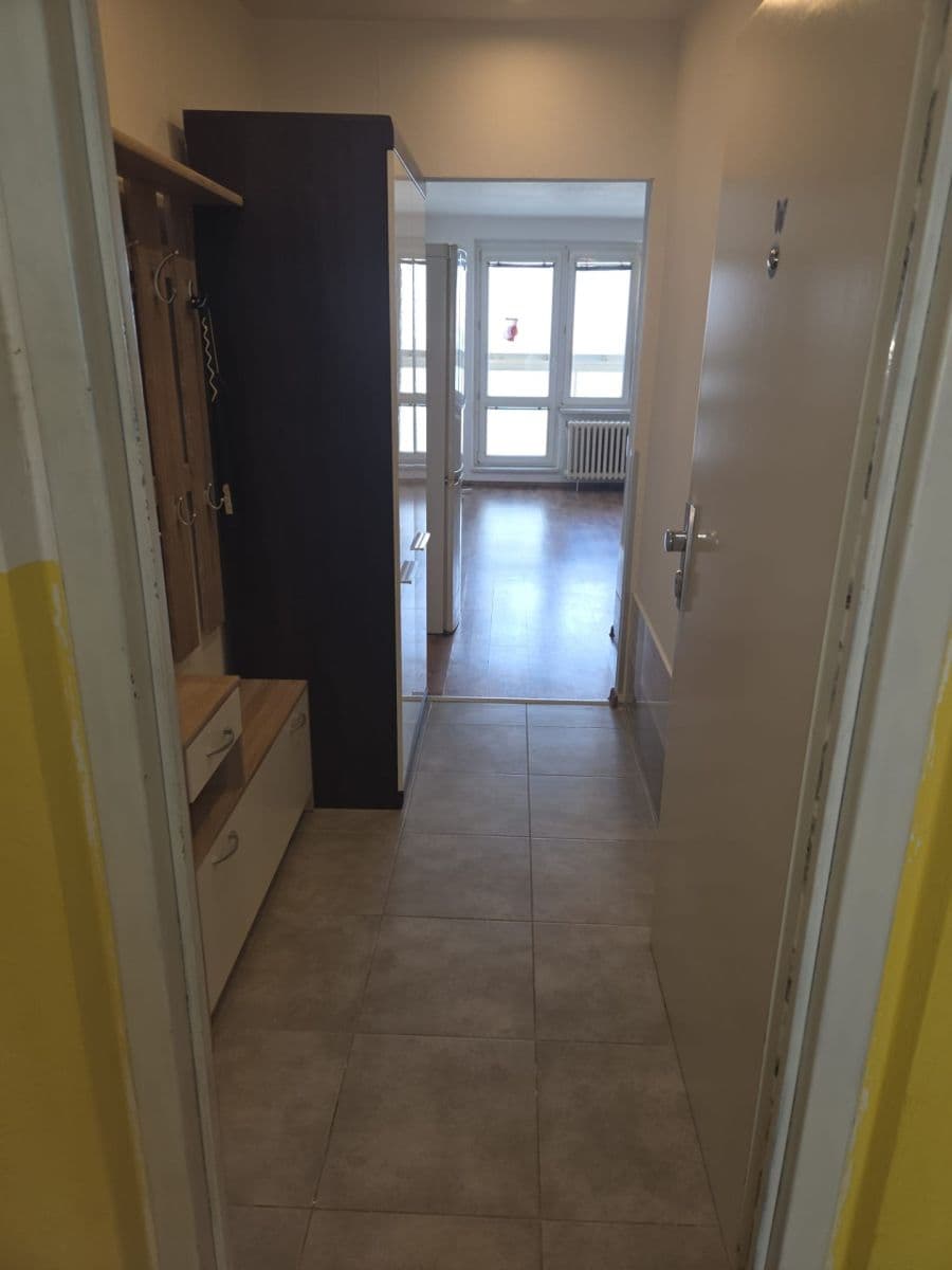 Prenájom bytu 1-izbový 30 m², Hornopolní, Ostrava, Moravskoslezský kraj Prenájom bytu 1-izbový 30 m², Hornopolní, Ostrava, Moravskoslezský kraj