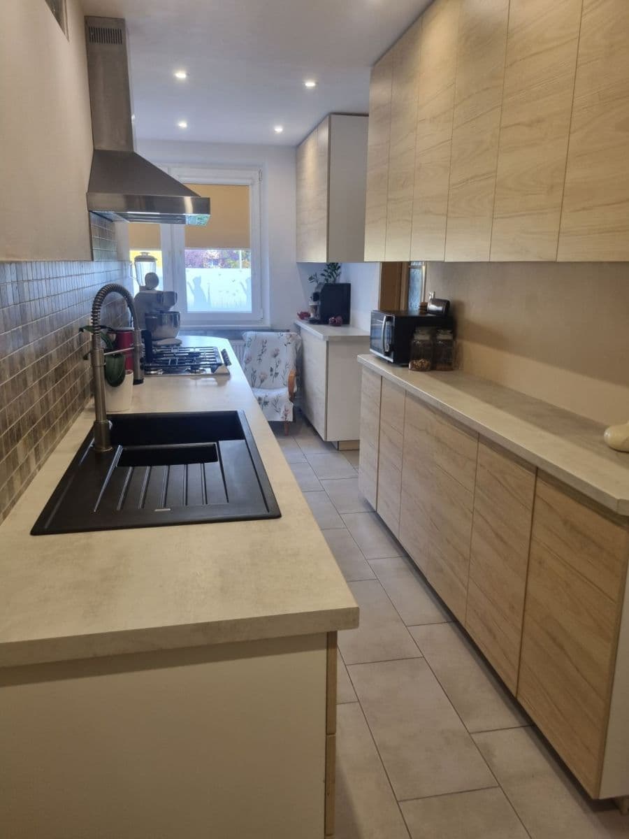Predaj bytu 4-izbový 91 m², Fatranská, Žilina, Žilinský kraj Predaj bytu 4-izbový 91 m², Fatranská, Žilina, Žilinský kraj