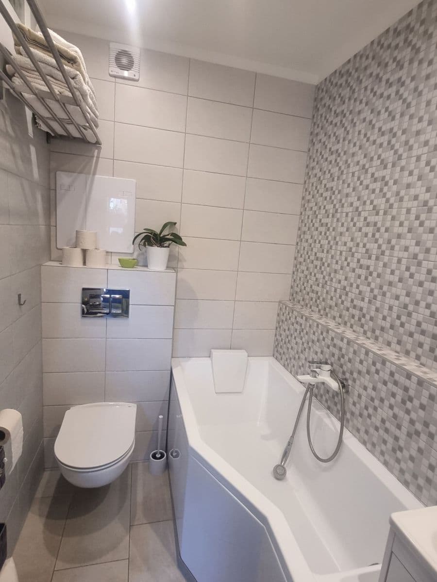 Predaj bytu 4-izbový 91 m², Fatranská, Žilina, Žilinský kraj Predaj bytu 4-izbový 91 m², Fatranská, Žilina, Žilinský kraj
