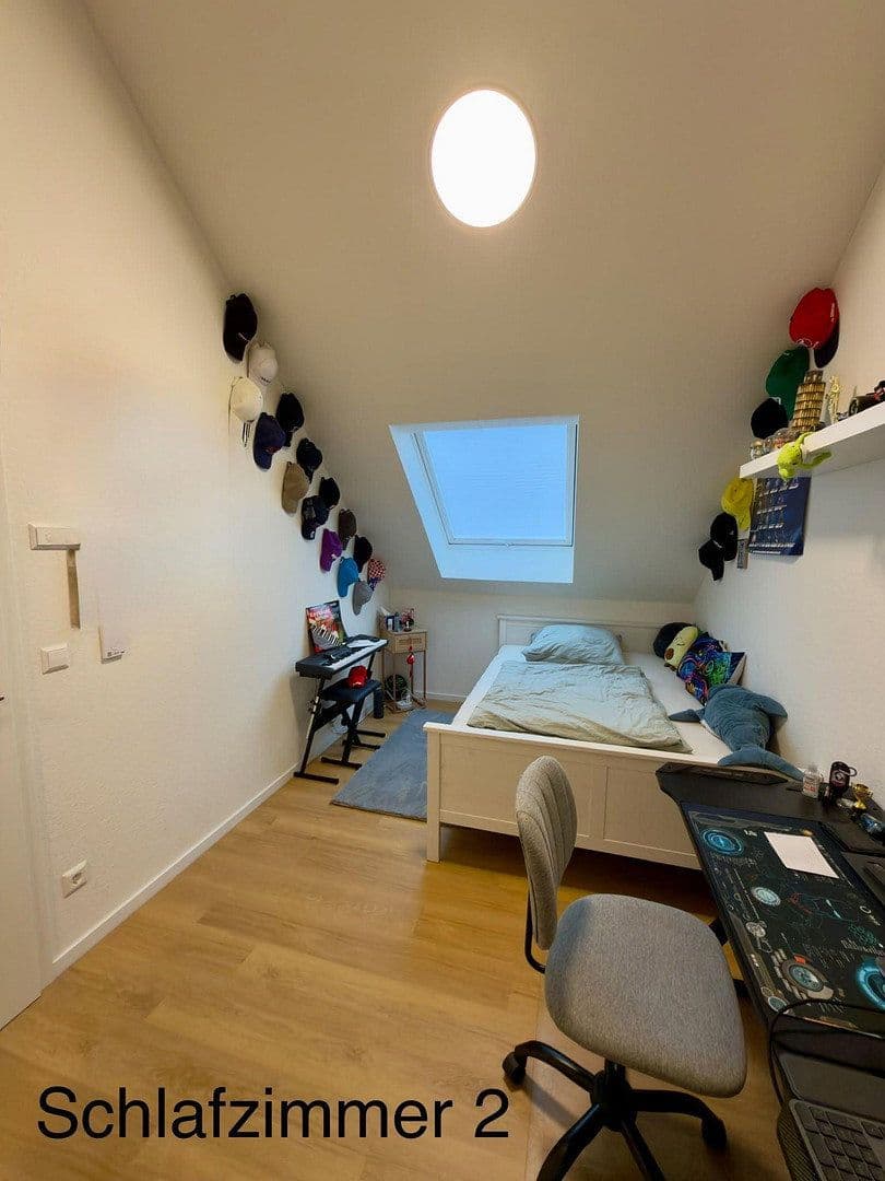 Prenájom bytu 4-izbový 118 m², Bühler Seite 48, Bühl, Bádensko-Wurttembersko Prenájom bytu 4-izbový 118 m², Bühler Seite 48, Bühl, Bádensko-Wurttembersko