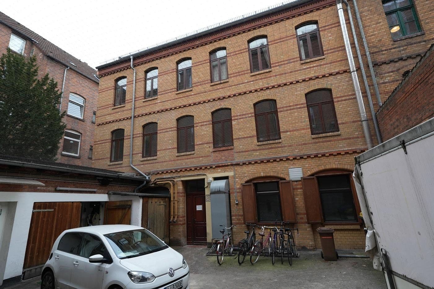 Prenájom bytu 2-izbový 48 m², Limmerstraße 58a, Hannover, Dolné Sasko Prenájom bytu 2-izbový 48 m², Limmerstraße 58a, Hannover, Dolné Sasko