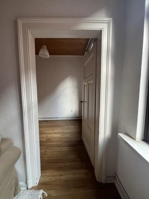 Prenájom bytu 2-izbový 48 m², Limmerstraße 58a, Hannover, Dolné Sasko Prenájom bytu 2-izbový 48 m², Limmerstraße 58a, Hannover, Dolné Sasko