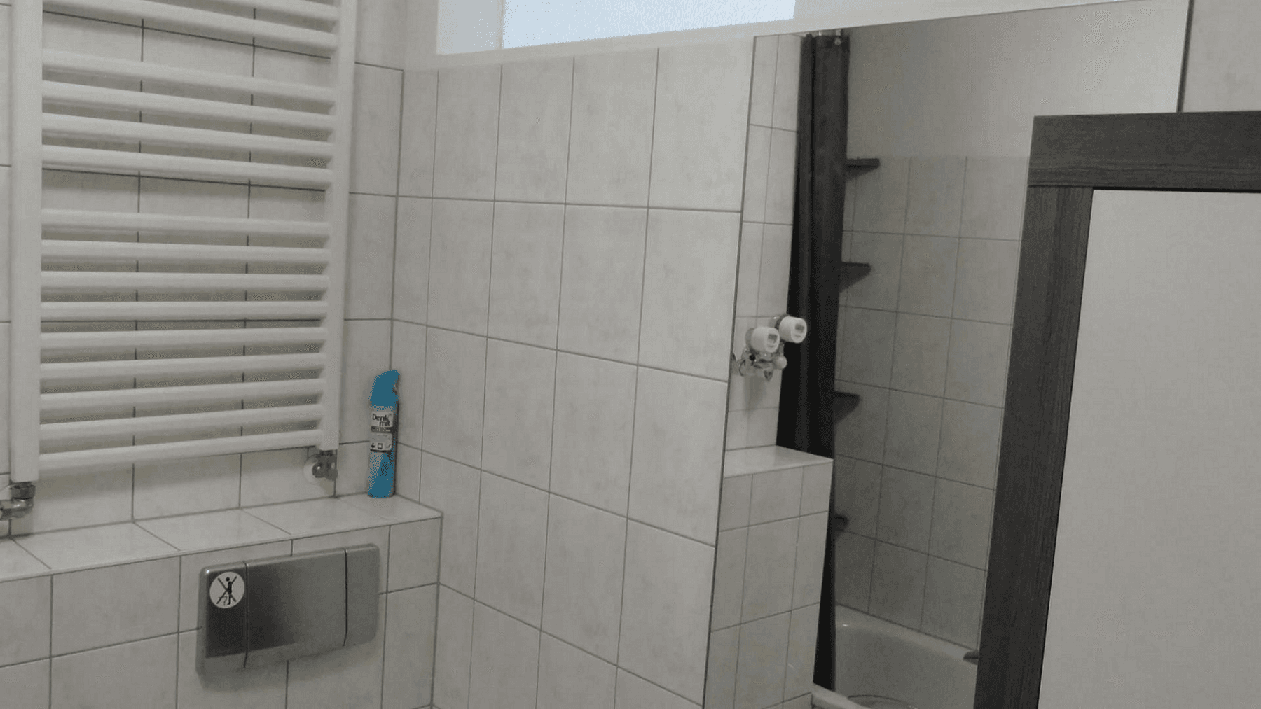 Prenájom bytu 2-izbový 67 m², Frankfurt am Main, Hesensko Prenájom bytu 2-izbový 67 m², Frankfurt am Main, Hesensko