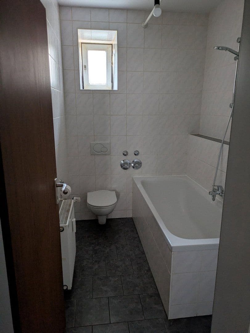 Prenájom bytu 2-izbový 44 m², Augsburg, Bavorsko Prenájom bytu 2-izbový 44 m², Augsburg, Bavorsko