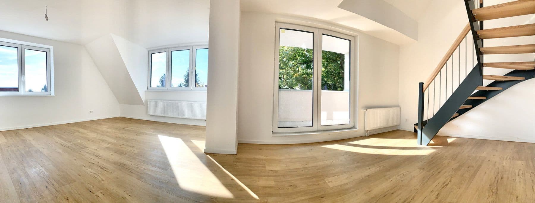 Prenájom bytu 3-izbový 131 m², Hindenburgsstr. 30, Langenhagen, Dolné Sasko Prenájom bytu 3-izbový 131 m², Hindenburgsstr. 30, Langenhagen, Dolné Sasko