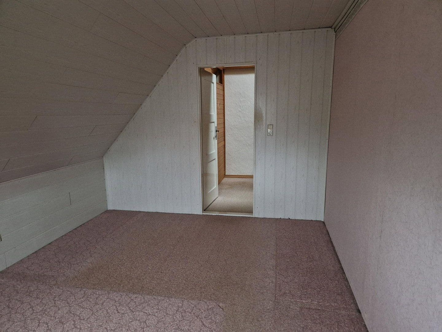 Predaj domu 98 m², pozemok 790 m², Adorf/Vogtland, Sasko Predaj domu 98 m², pozemok 790 m², Adorf/Vogtland, Sasko