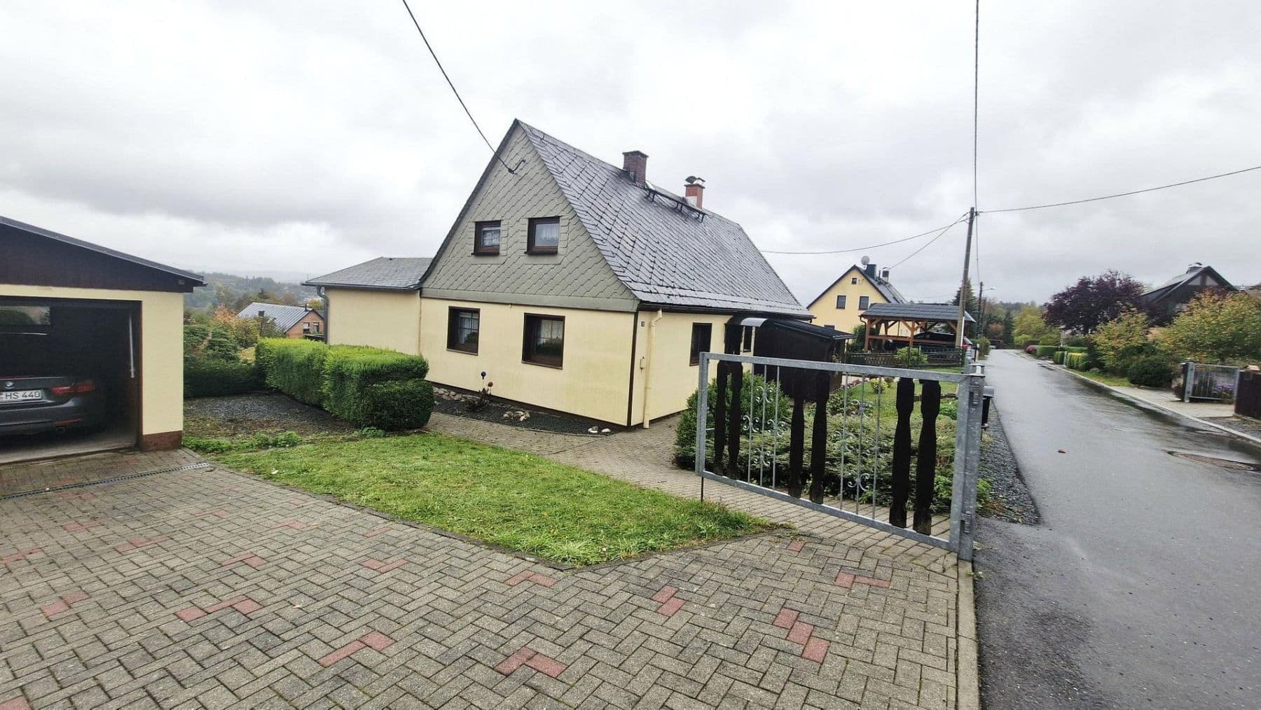 Predaj domu 98 m², pozemok 790 m², Adorf/Vogtland, Sasko Predaj domu 98 m², pozemok 790 m², Adorf/Vogtland, Sasko