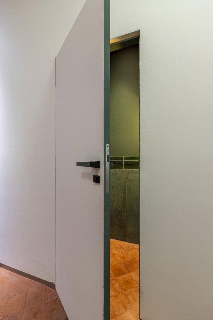 Predaj bytu 3-izbový 92 m², Arcostrasse 3, Berlin, Berlín Predaj bytu 3-izbový 92 m², Arcostrasse 3, Berlin, Berlín