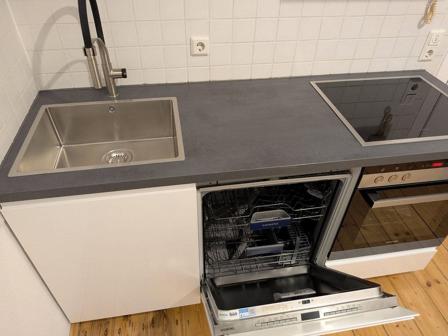 Prenájom bytu 2-izbový 42 m², Moritzstraße 68, Wiesbaden, Hesensko Prenájom bytu 2-izbový 42 m², Moritzstraße 68, Wiesbaden, Hesensko