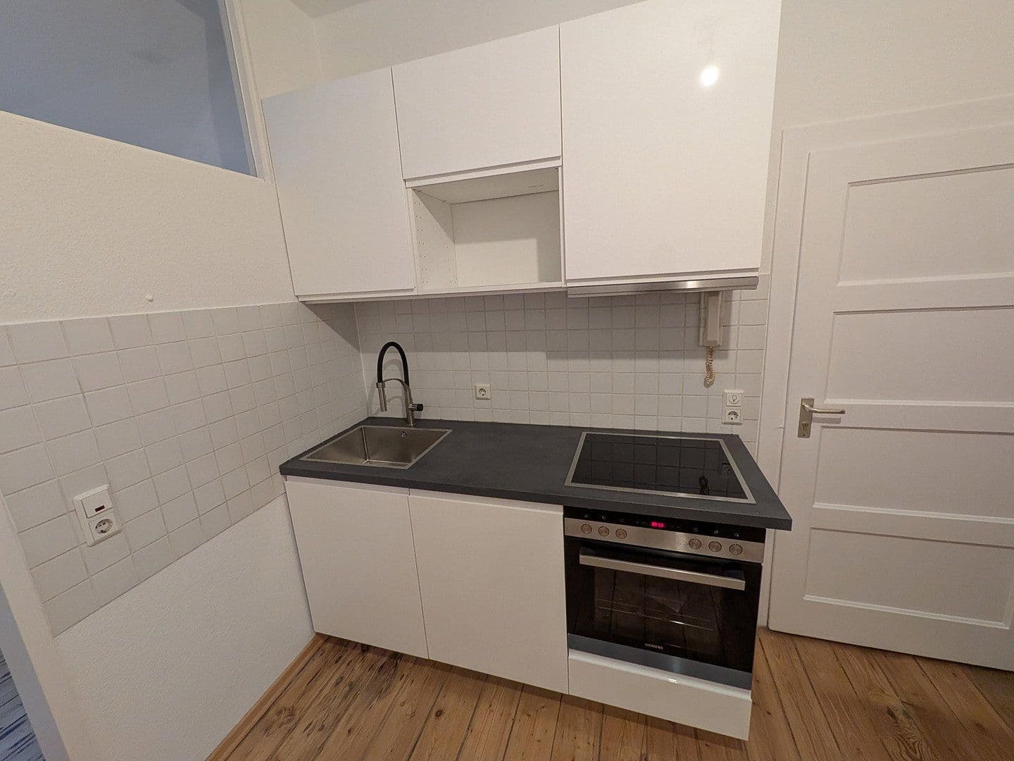 Prenájom bytu 2-izbový 42 m², Moritzstraße 68, Wiesbaden, Hesensko Prenájom bytu 2-izbový 42 m², Moritzstraße 68, Wiesbaden, Hesensko