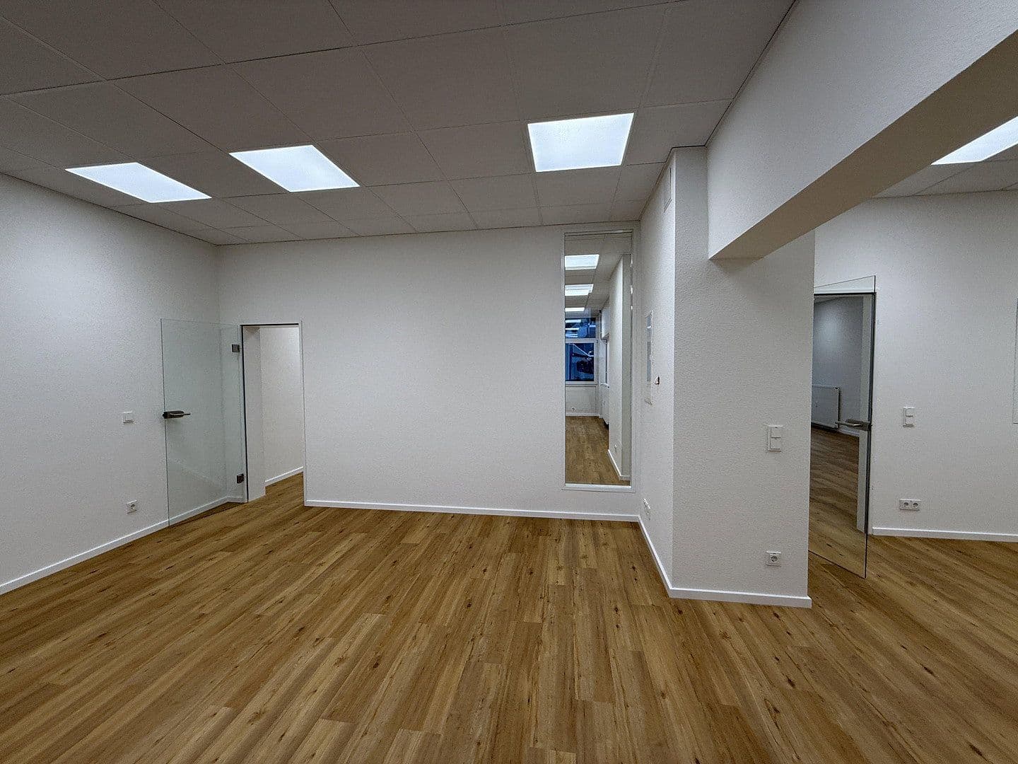 Prenájom kancelárie 116 m², Goerdelerstraße 35, Offenbach, Hesensko Prenájom kancelárie 116 m², Goerdelerstraße 35, Offenbach, Hesensko