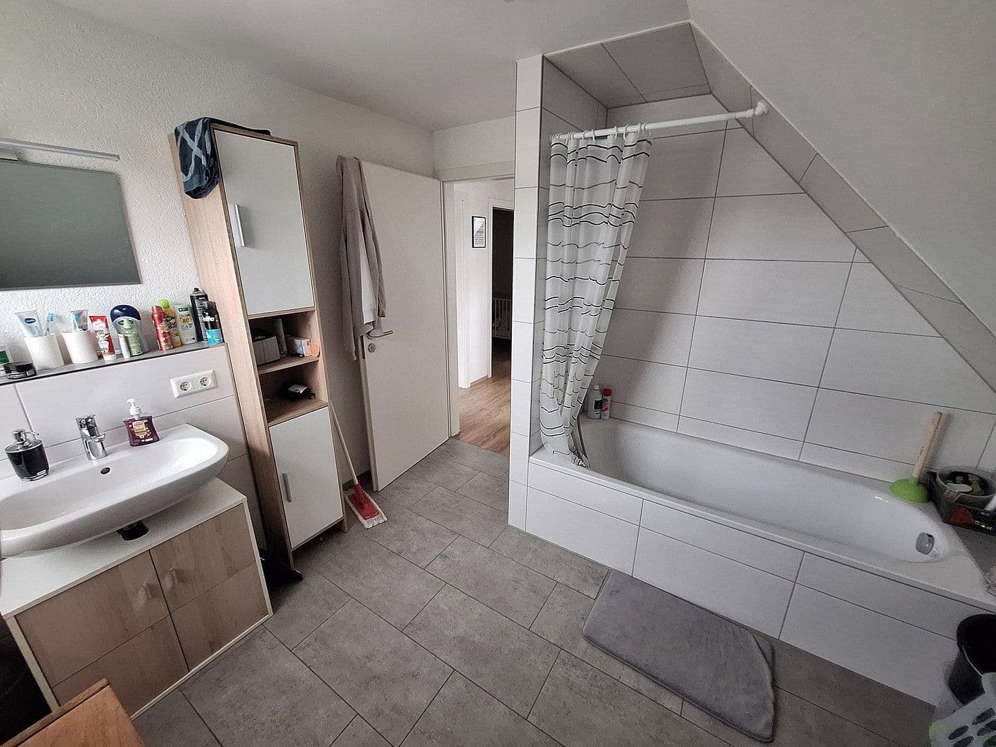 Prenájom bytu 3-izbový 75 m², Grünwiesen 21, Kupferzell, Bádensko-Wurttembersko Prenájom bytu 3-izbový 75 m², Grünwiesen 21, Kupferzell, Bádensko-Wurttembersko