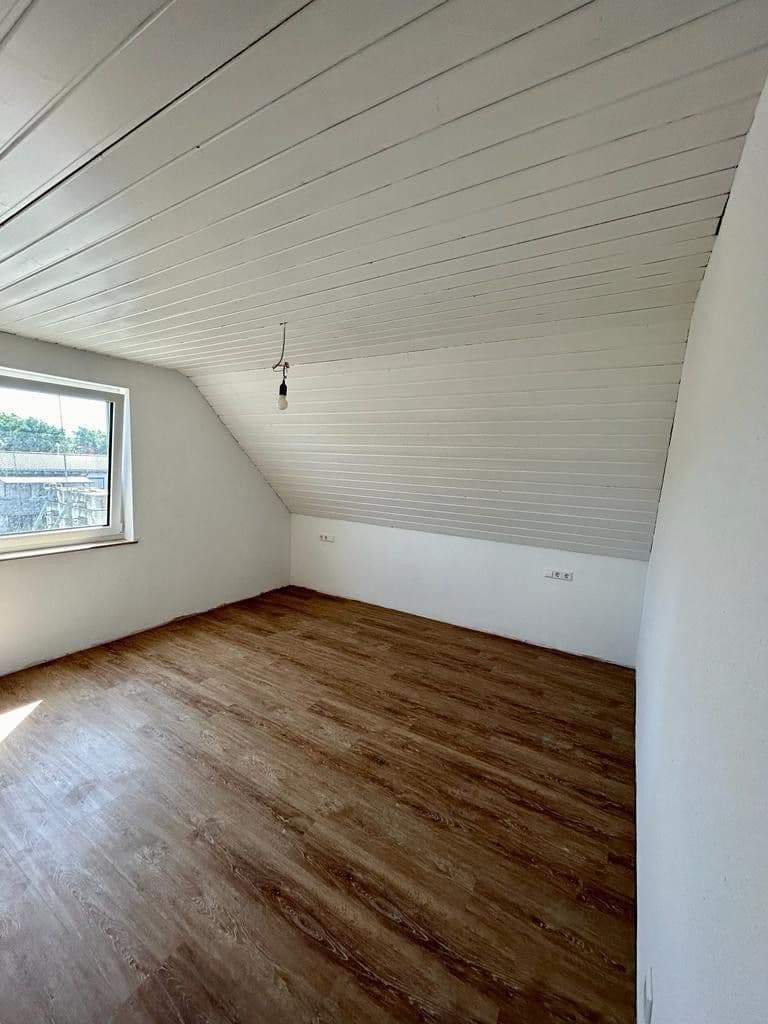Prenájom bytu 3-izbový 75 m², Grünwiesen 21, Kupferzell, Bádensko-Wurttembersko Prenájom bytu 3-izbový 75 m², Grünwiesen 21, Kupferzell, Bádensko-Wurttembersko