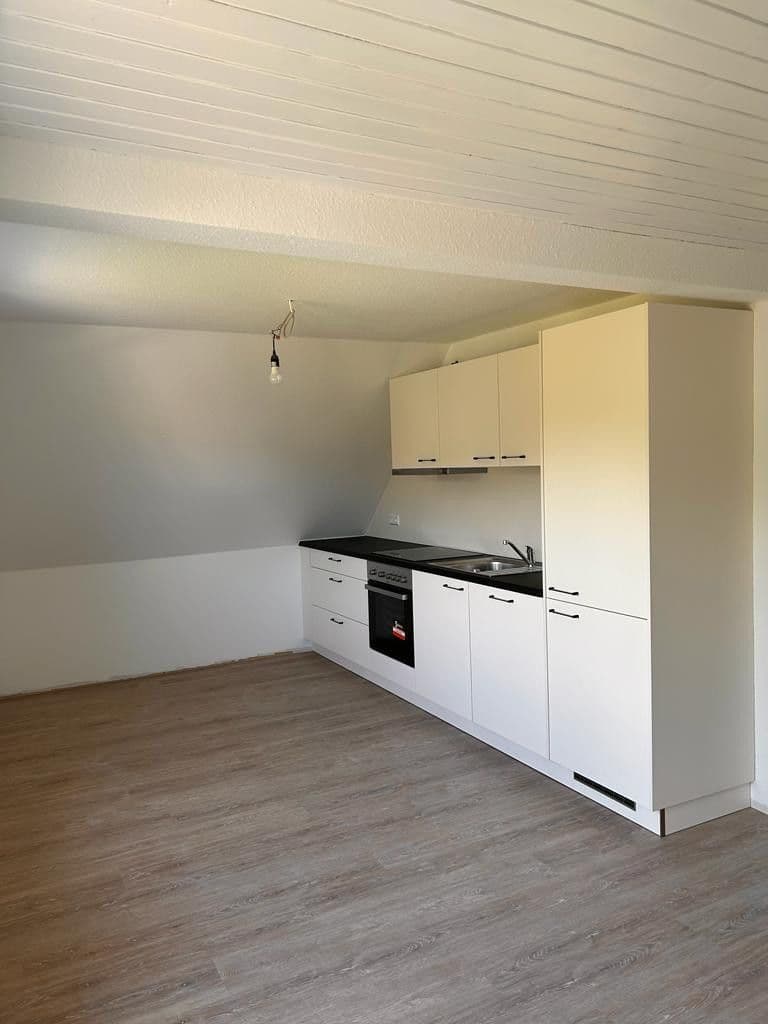 Prenájom bytu 3-izbový 75 m², Grünwiesen 21, Kupferzell, Bádensko-Wurttembersko Prenájom bytu 3-izbový 75 m², Grünwiesen 21, Kupferzell, Bádensko-Wurttembersko