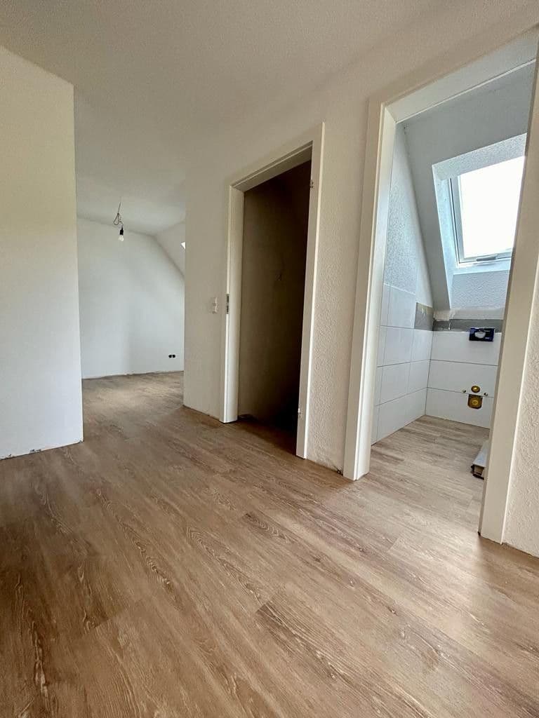 Prenájom bytu 3-izbový 75 m², Grünwiesen 21, Kupferzell, Bádensko-Wurttembersko Prenájom bytu 3-izbový 75 m², Grünwiesen 21, Kupferzell, Bádensko-Wurttembersko
