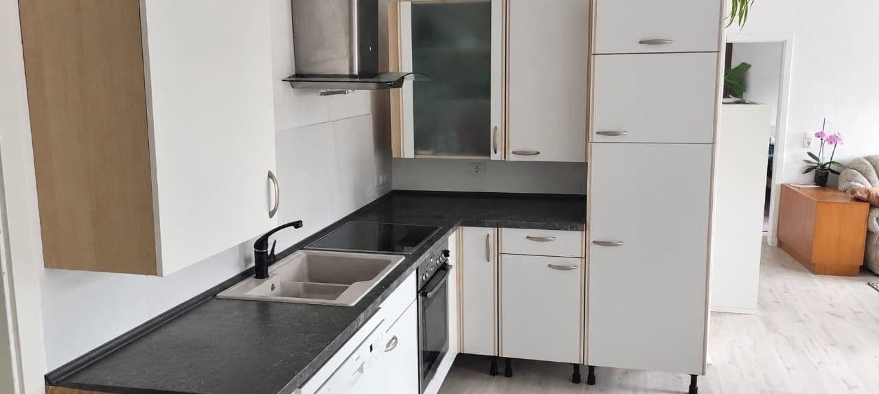 Prenájom bytu 3-izbový 98 m², Staig 22, Hechingen, Bádensko-Wurttembersko Prenájom bytu 3-izbový 98 m², Staig 22, Hechingen, Bádensko-Wurttembersko