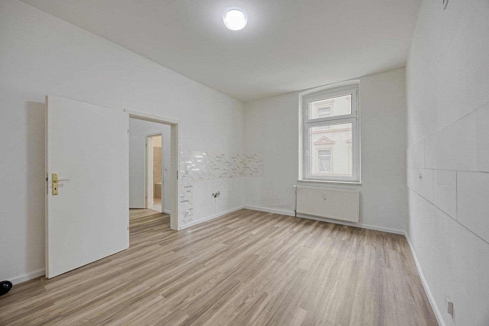 Prenájom bytu 3-izbový 78 m², Braunschweigerstr. 20, Gelsenkirchen, Severné Porýnie - Westfálsko Prenájom bytu 3-izbový 78 m², Braunschweigerstr. 20, Gelsenkirchen, Severné Porýnie - Westfálsko