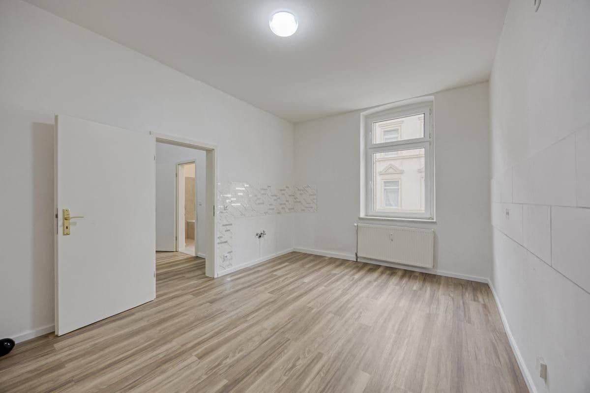 Prenájom bytu 3-izbový 78 m², Braunschweigerstr. 20, Gelsenkirchen, Severné Porýnie - Westfálsko Prenájom bytu 3-izbový 78 m², Braunschweigerstr. 20, Gelsenkirchen, Severné Porýnie - Westfálsko