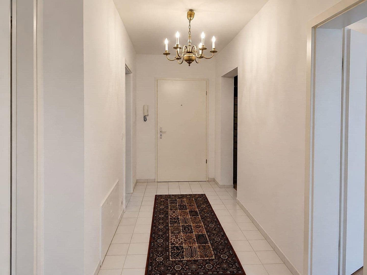 Predaj bytu 3-izbový 80 m², Hohen Neuendorf, Brandenbursko Predaj bytu 3-izbový 80 m², Hohen Neuendorf, Brandenbursko