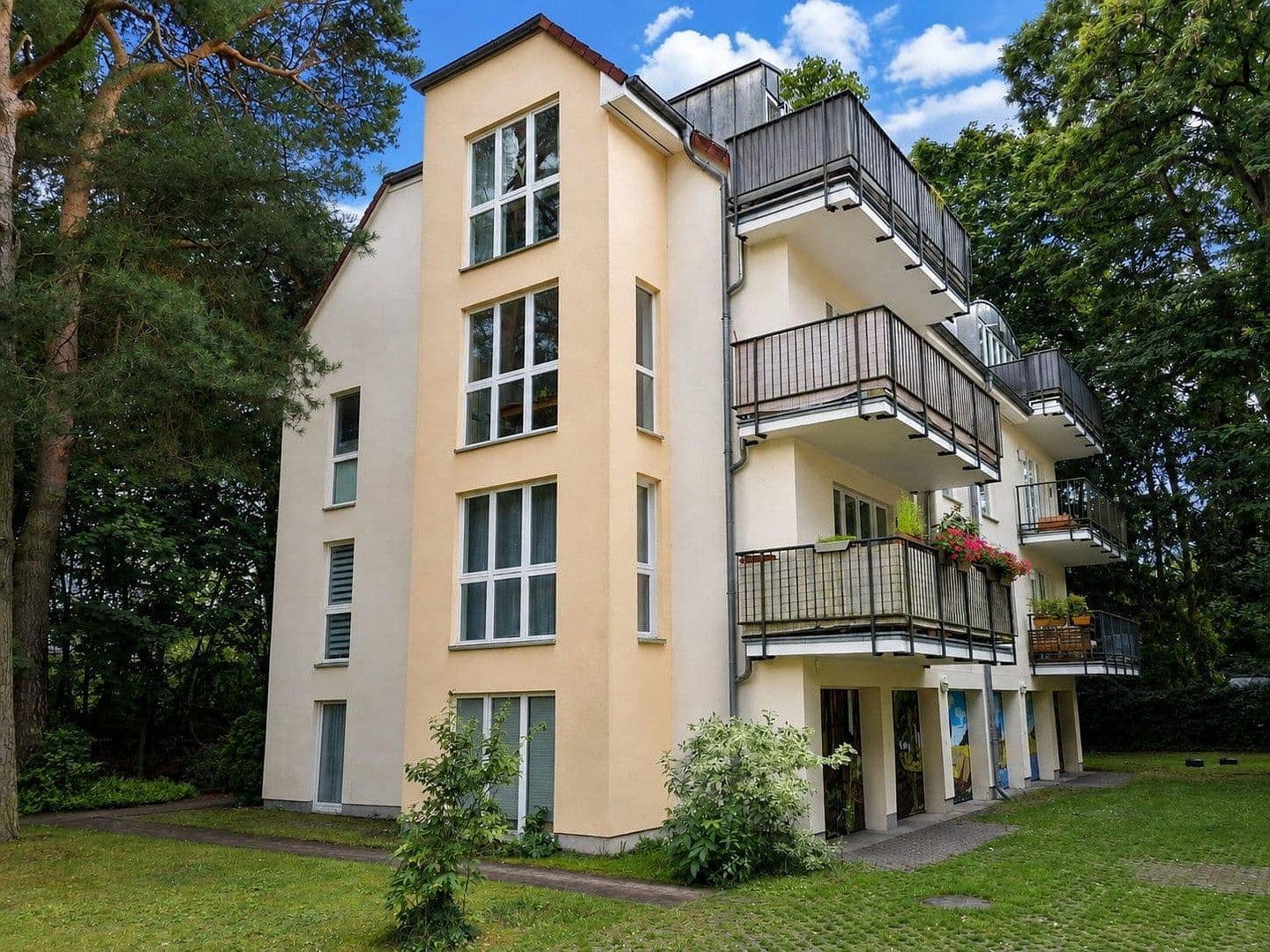 Predaj bytu 3-izbový 80 m², Hohen Neuendorf, Brandenbursko Predaj bytu 3-izbový 80 m², Hohen Neuendorf, Brandenbursko