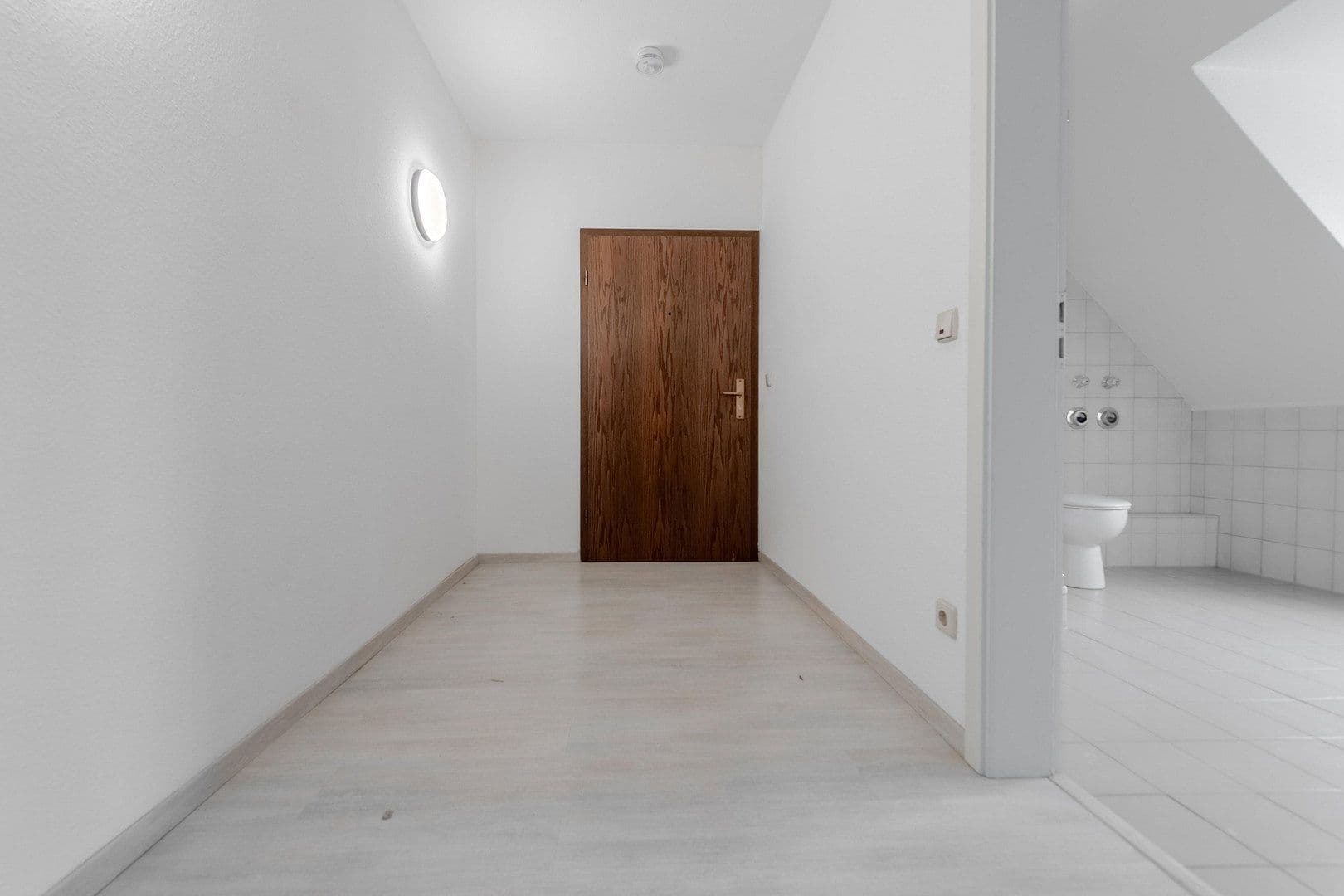 Prenájom bytu 4-izbový 118 m², Dalbergergasse 5, Bensheim, Hesensko Prenájom bytu 4-izbový 118 m², Dalbergergasse 5, Bensheim, Hesensko