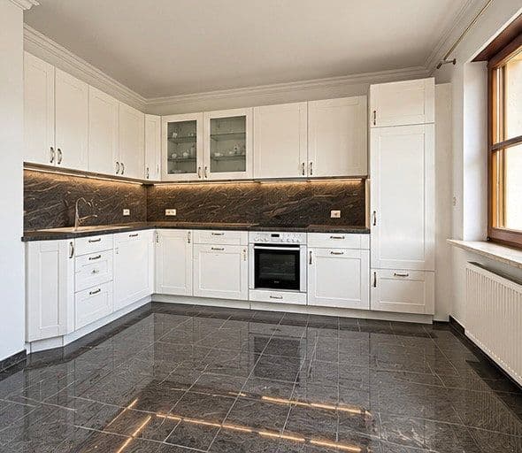 Prenájom domu 135 m², pozemok 646 m², Thomastraße 3,5, Ingolstadt, Bavorsko Prenájom domu 135 m², pozemok 646 m², Thomastraße 3,5, Ingolstadt, Bavorsko