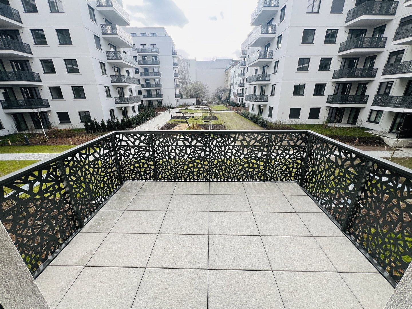 Prenájom bytu 2-izbový 50 m², Pallasstraße 25, Berlin, Berlín Prenájom bytu 2-izbový 50 m², Pallasstraße 25, Berlin, Berlín
