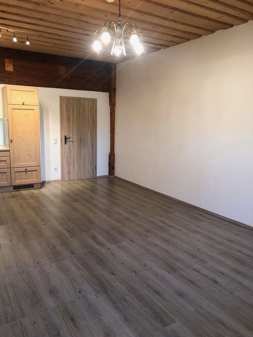 Prenájom bytu 2-izbový 55 m², Haag an der Amper, Bavorsko Prenájom bytu 2-izbový 55 m², Haag an der Amper, Bavorsko