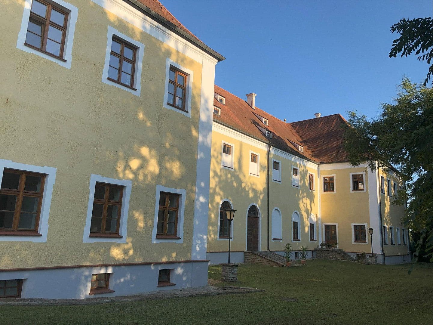 Prenájom bytu 2-izbový 55 m², Haag an der Amper, Bavorsko Prenájom bytu 2-izbový 55 m², Haag an der Amper, Bavorsko