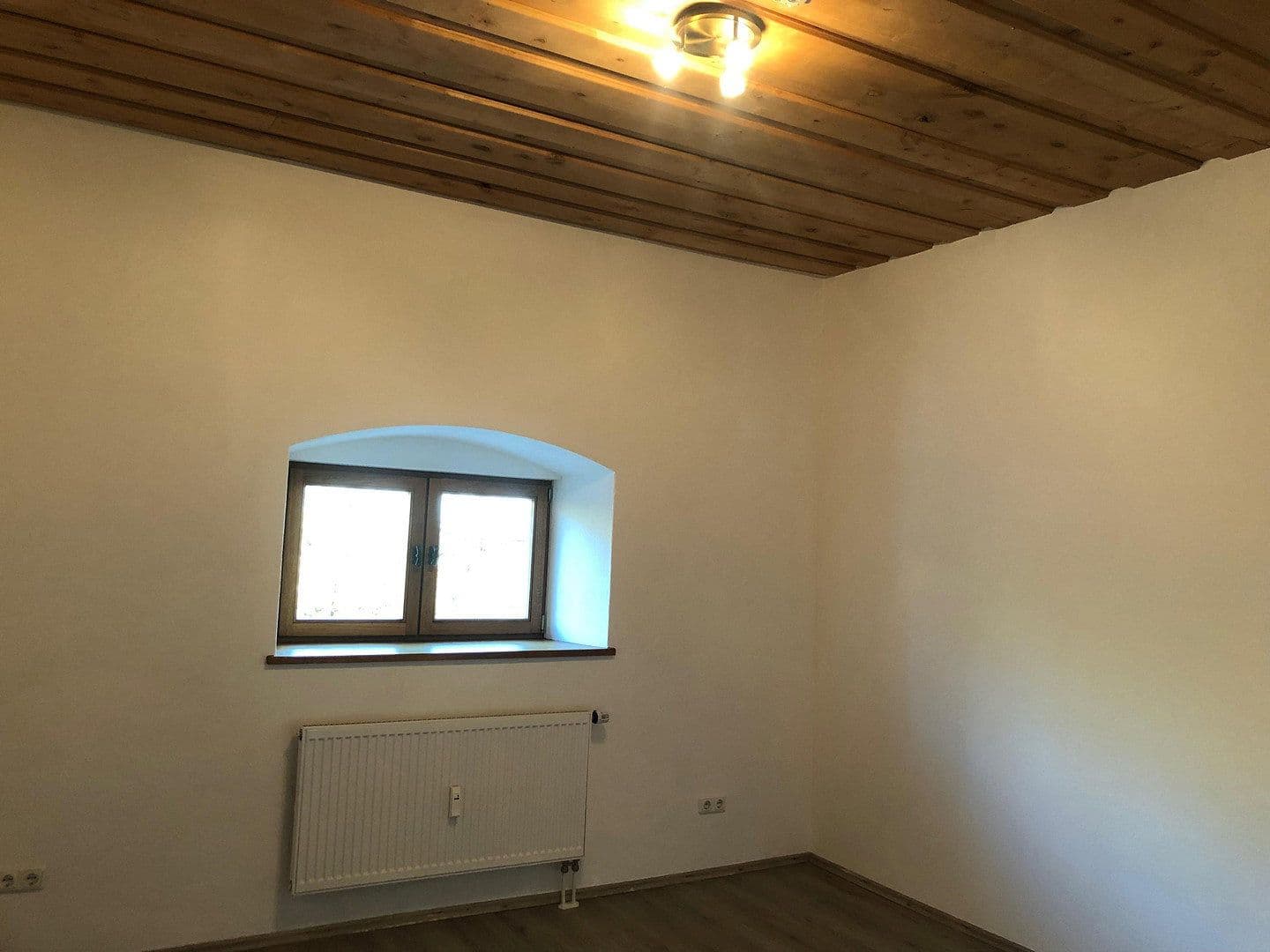 Prenájom bytu 2-izbový 55 m², Haag an der Amper, Bavorsko Prenájom bytu 2-izbový 55 m², Haag an der Amper, Bavorsko