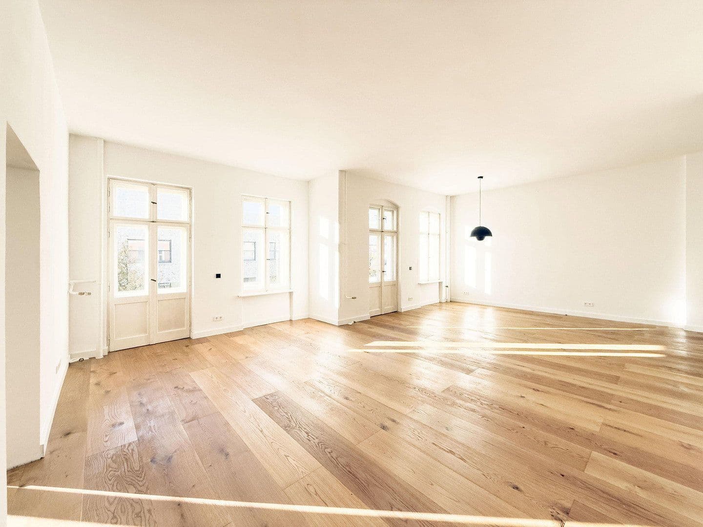 Predaj bytu 3-izbový 110 m², Karlsruherstraße 11, Berlin, Berlín Predaj bytu 3-izbový 110 m², Karlsruherstraße 11, Berlin, Berlín