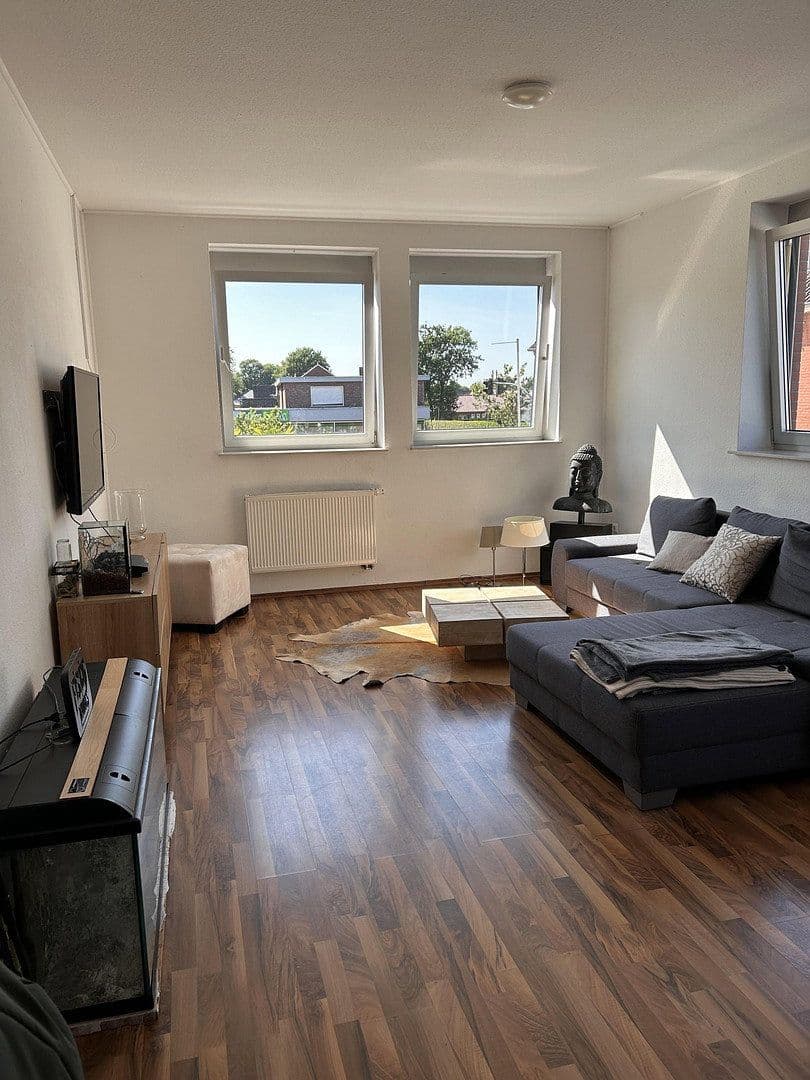 Prenájom bytu 2-izbový 73 m², Hauptstr. 466a-c, Saterland - Seelterlound, Dolné Sasko Prenájom bytu 2-izbový 73 m², Hauptstr. 466a-c, Saterland - Seelterlound, Dolné Sasko