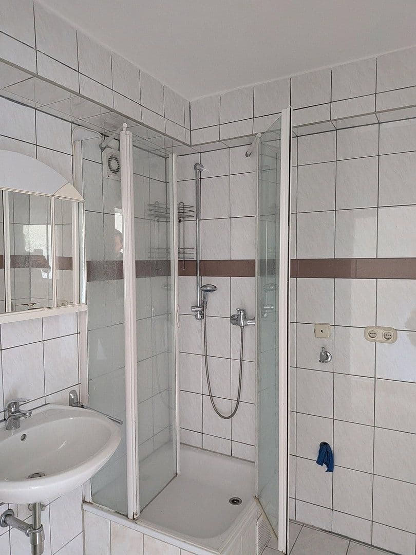 Prenájom bytu 3-izbový 76 m², Rheydter Straße 248, Mönchengladbach, Severné Porýnie - Westfálsko Prenájom bytu 3-izbový 76 m², Rheydter Straße 248, Mönchengladbach, Severné Porýnie - Westfálsko