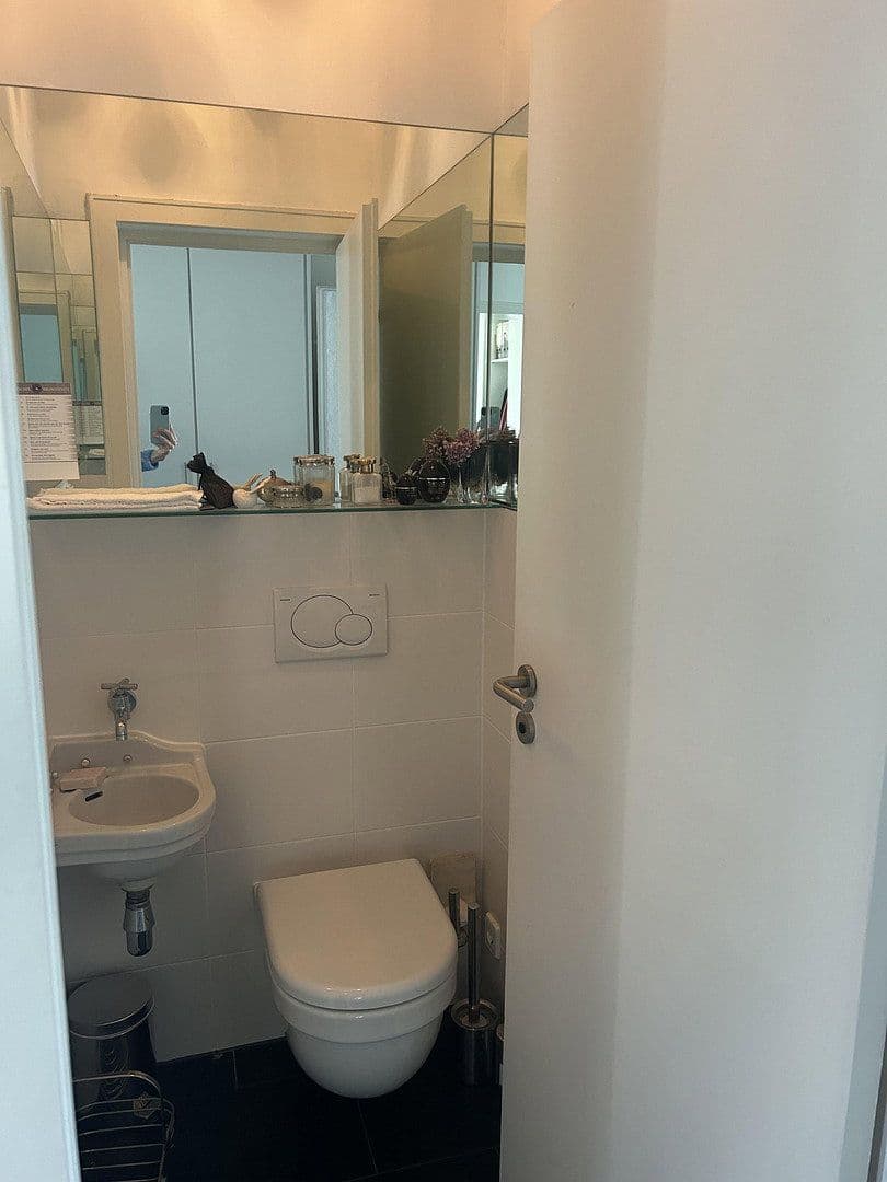 Predaj domu 176 m², pozemok 627 m², Reickertstraße 14, Karlsruhe, Bádensko-Wurttembersko Predaj domu 176 m², pozemok 627 m², Reickertstraße 14, Karlsruhe, Bádensko-Wurttembersko