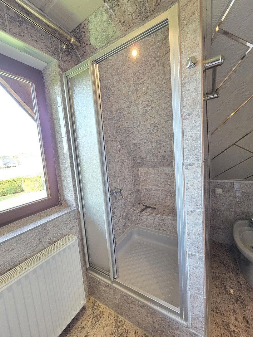 Predaj domu 190 m², pozemok 1.101 m², Abensberg, Bavorsko Predaj domu 190 m², pozemok 1.101 m², Abensberg, Bavorsko