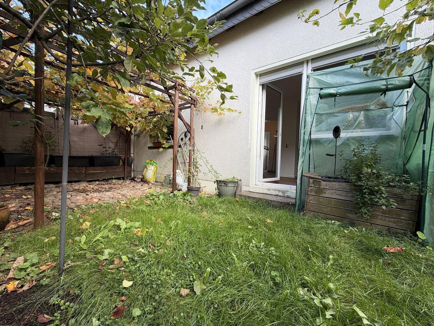 Prenájom domu 97 m², pozemok 150 m², Lützowstr. 139, Solingen, Severné Porýnie - Westfálsko Prenájom domu 97 m², pozemok 150 m², Lützowstr. 139, Solingen, Severné Porýnie - Westfálsko