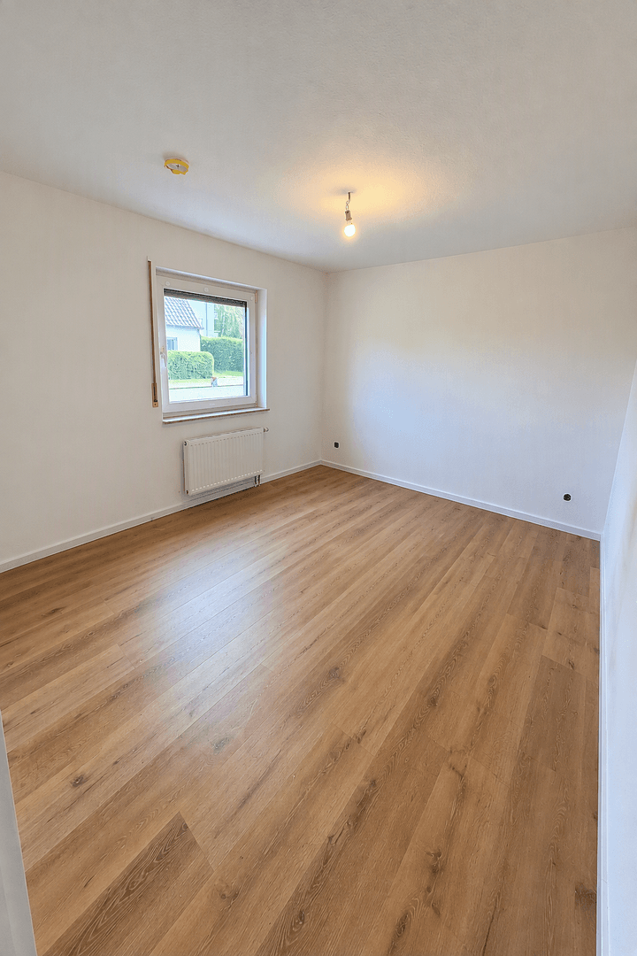 Prenájom domu 97 m², pozemok 150 m², Lützowstr. 139, Solingen, Severné Porýnie - Westfálsko Prenájom domu 97 m², pozemok 150 m², Lützowstr. 139, Solingen, Severné Porýnie - Westfálsko