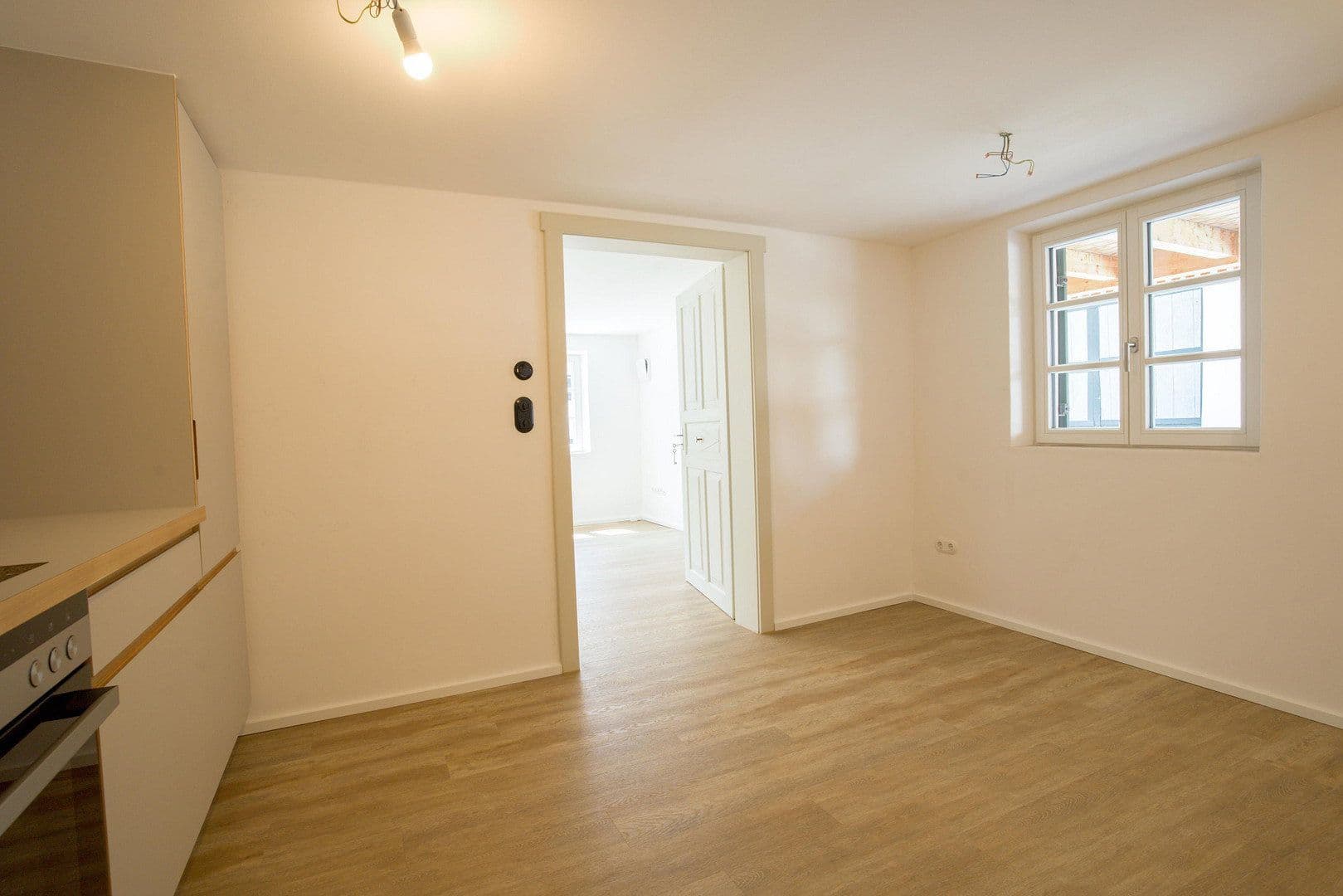 Prenájom bytu 1-izbový 40 m², Hauptstr. 20, Fuchstal, Bavorsko Prenájom bytu 1-izbový 40 m², Hauptstr. 20, Fuchstal, Bavorsko