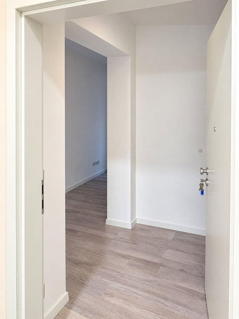 Prenájom bytu 2-izbový 70 m², Schulstraße 3, Langenbernsdorf, Sasko Prenájom bytu 2-izbový 70 m², Schulstraße 3, Langenbernsdorf, Sasko
