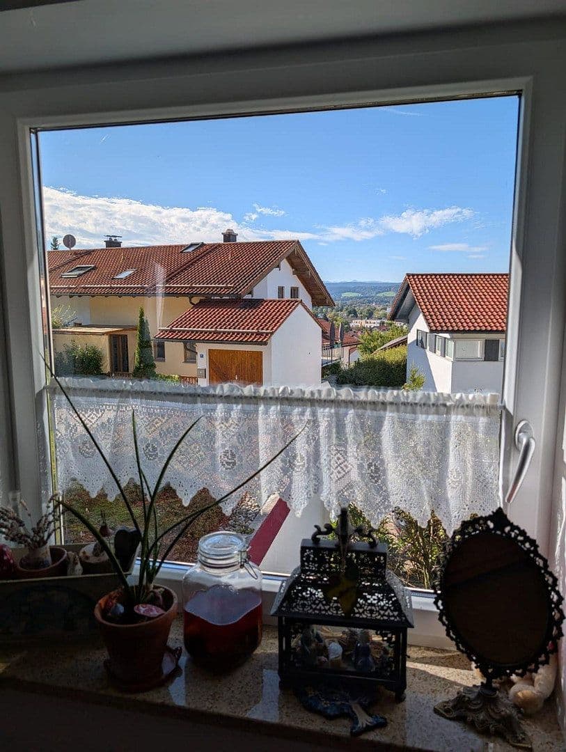 Prenájom bytu 4-izbový 118 m², Feldkirchen-Westerham, Bavorsko Prenájom bytu 4-izbový 118 m², Feldkirchen-Westerham, Bavorsko