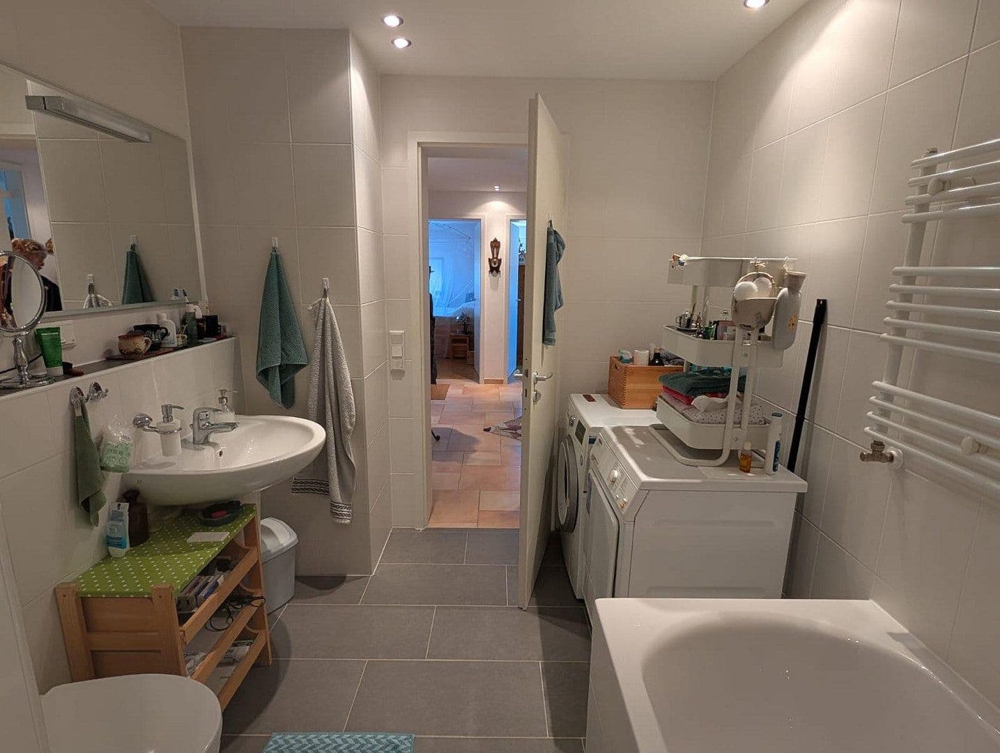 Prenájom bytu 4-izbový 118 m², Feldkirchen-Westerham, Bavorsko Prenájom bytu 4-izbový 118 m², Feldkirchen-Westerham, Bavorsko