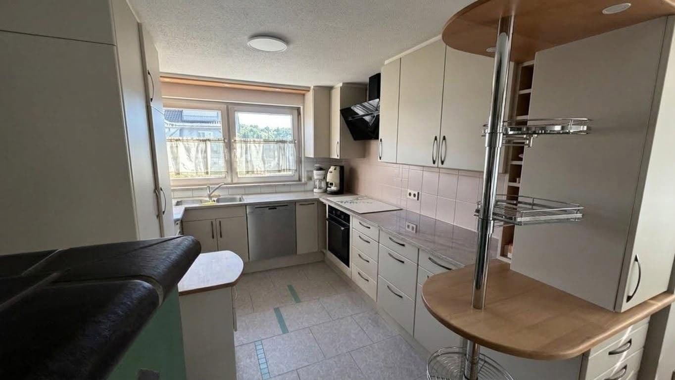 Predaj domu 135 m², pozemok 163 m², Wernau (Neckar), Bádensko-Wurttembersko Predaj domu 135 m², pozemok 163 m², Wernau (Neckar), Bádensko-Wurttembersko