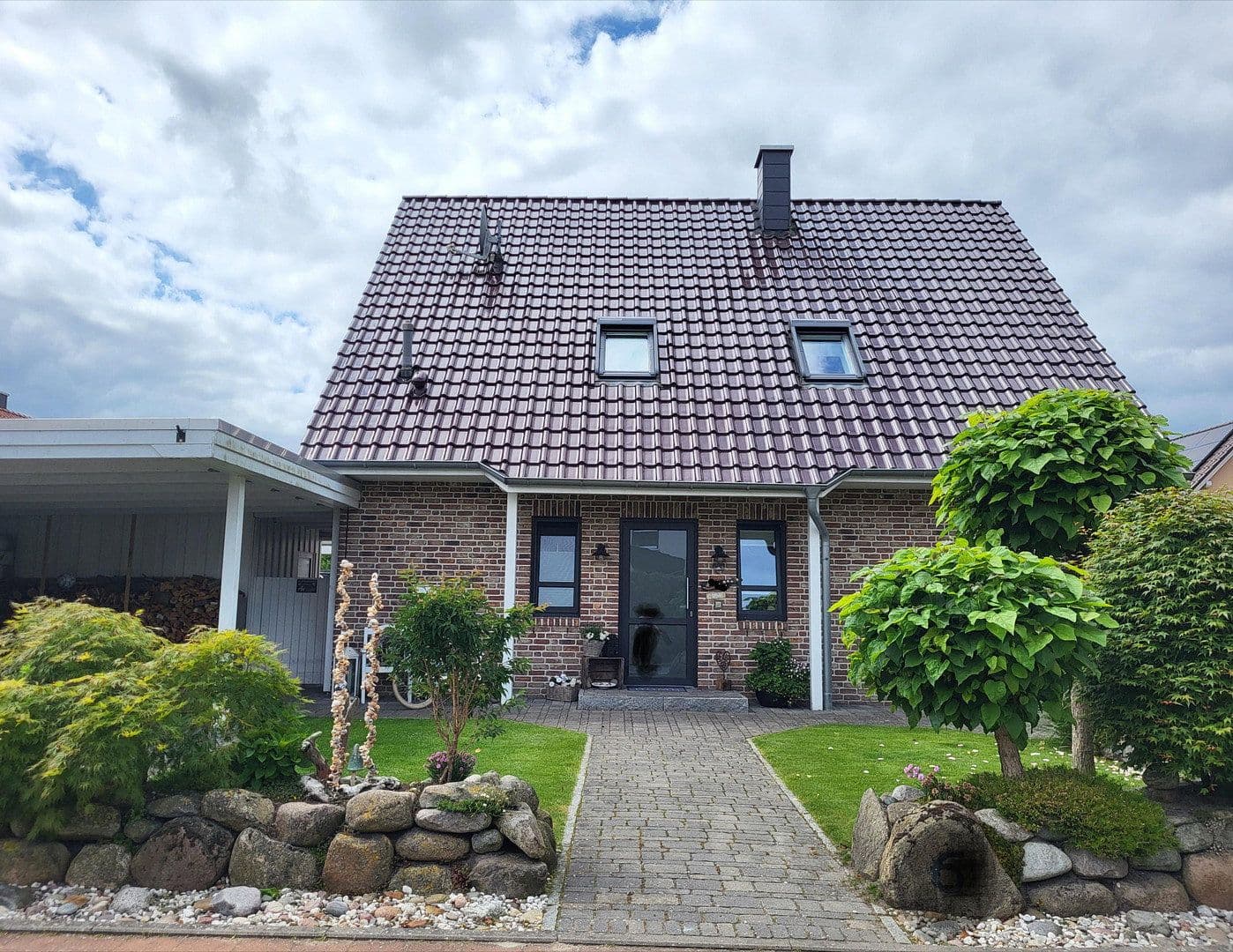 Predaj domu 122 m², pozemok 508 m², Neu Wulmstorf, Dolné Sasko Predaj domu 122 m², pozemok 508 m², Neu Wulmstorf, Dolné Sasko
